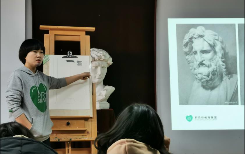 北京斯玛特教育科技集团有限公司教育加盟校区教师候彧