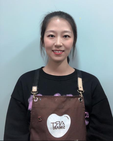 北京斯玛特教育科技集团有限公司教育加盟校区教师翟洪晴