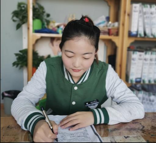 北京斯玛特教育科技集团有限公司教育加盟校区教师杨彩娟